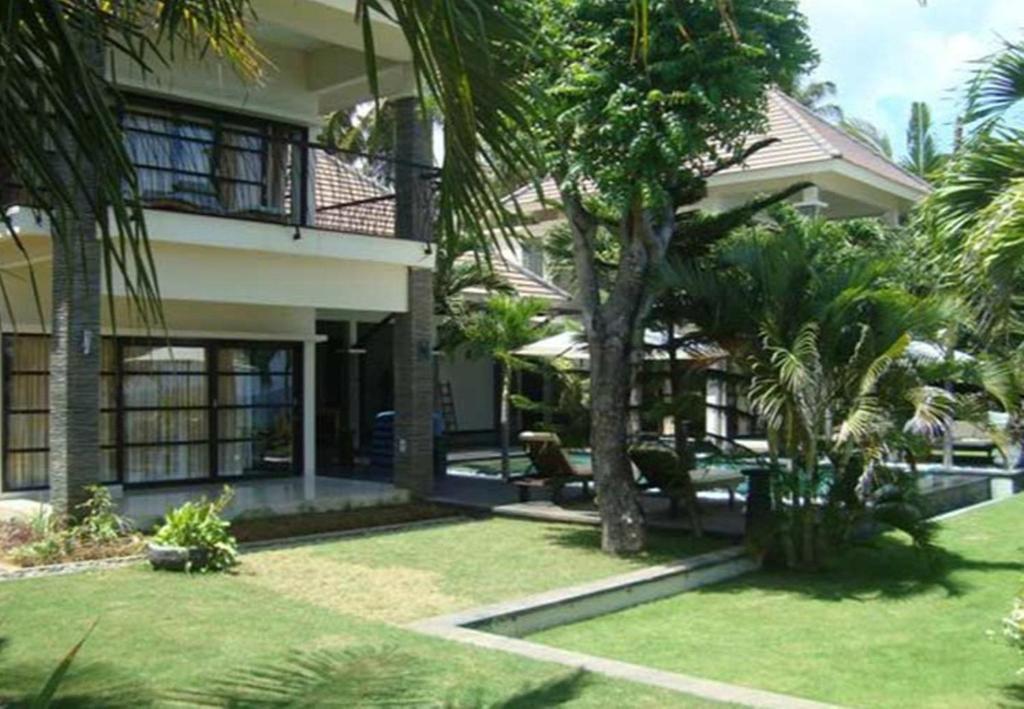 Villa Dunia Impian Kubutambahan  Екстериор снимка